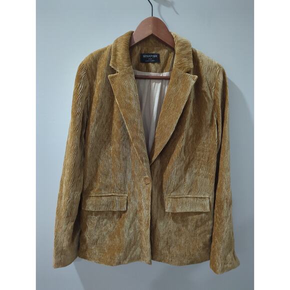 Mink Pink Arianna Gold Blazer Jacket - Picture 2 of 5